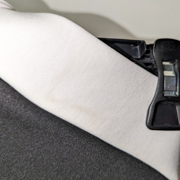 SOLD 🚫 Chic Petite Black & White Color Block Cross Front Neck Jumpsuit - Picture 16 of 16